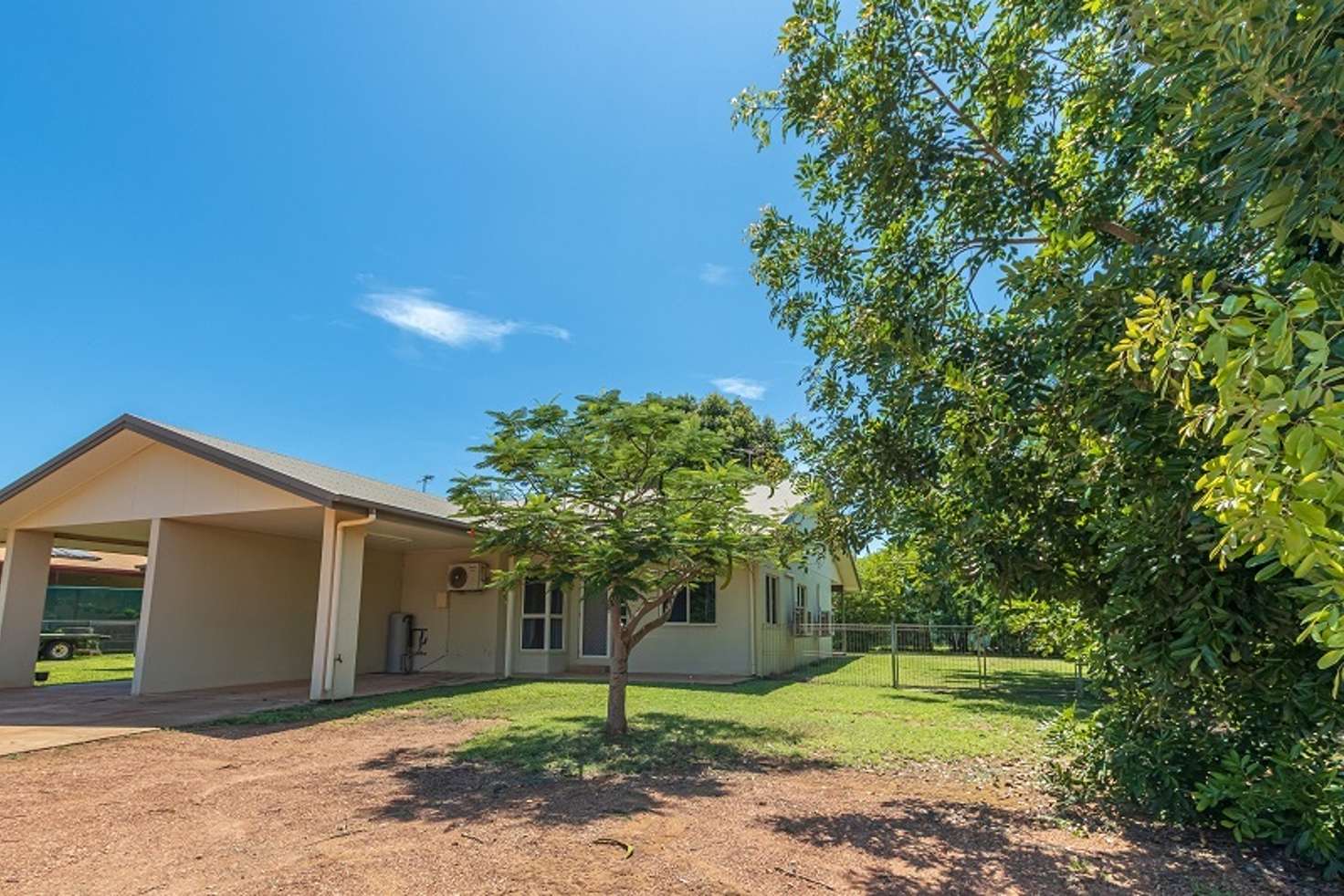 Main view of Homely semiDetached listing, 2/23 Kanthin Road, Nanum QLD 4874