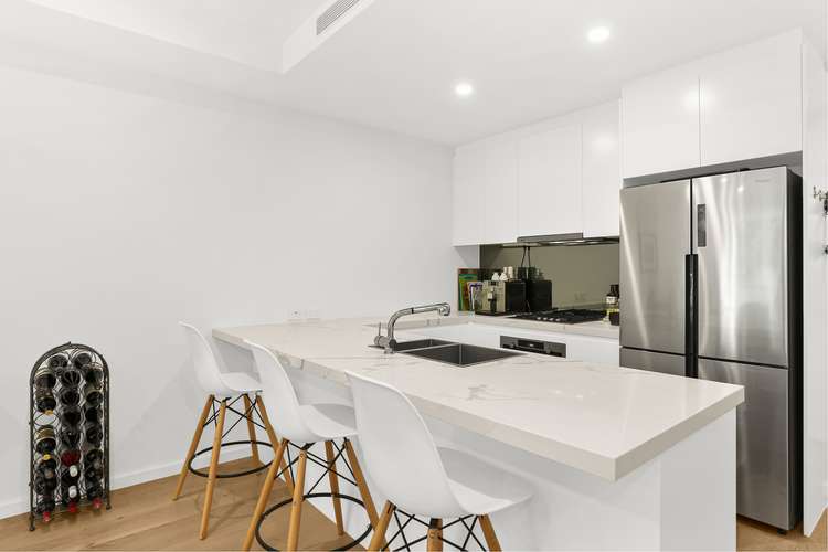 Third view of Homely apartment listing, 6/81 Bream Street, Coogee NSW 2034