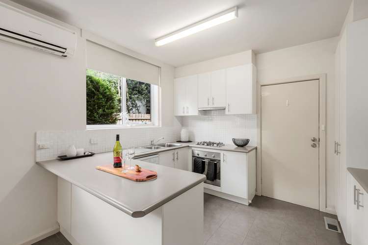 Fourth view of Homely apartment listing, Apartment 2/17-19 Grosvenor St, Brighton VIC 3186