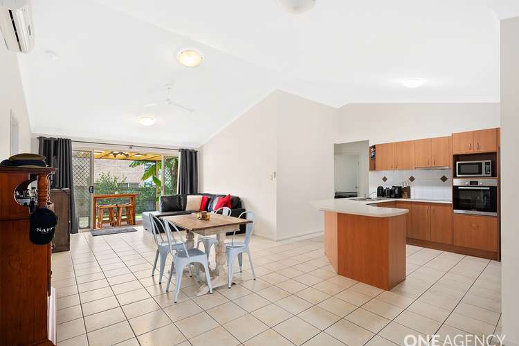 Sixth view of Homely house listing, 7 Burnside Pl, Forest Lake QLD 4078