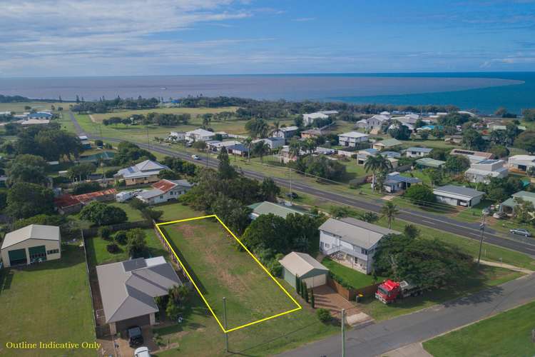 3 Young St, Burnett Heads QLD 4670