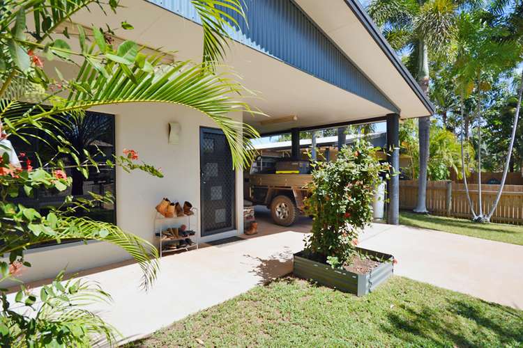 Third view of Homely villa listing, 2/7 Pandanus Parade, Nanum QLD 4874