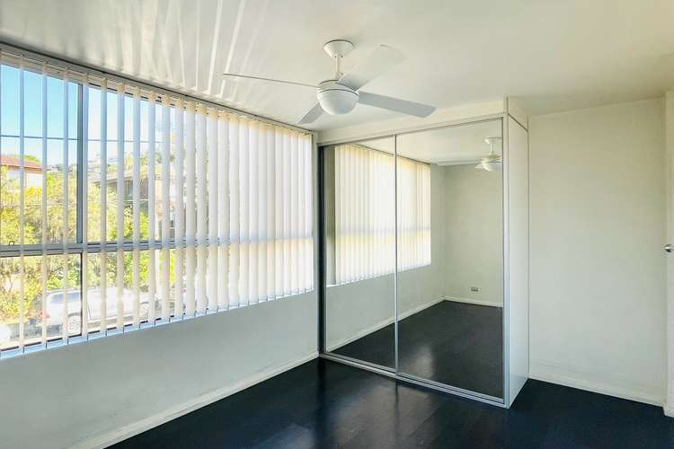Main view of Homely unit listing, 2/5 Frazer Street, Collaroy NSW 2097