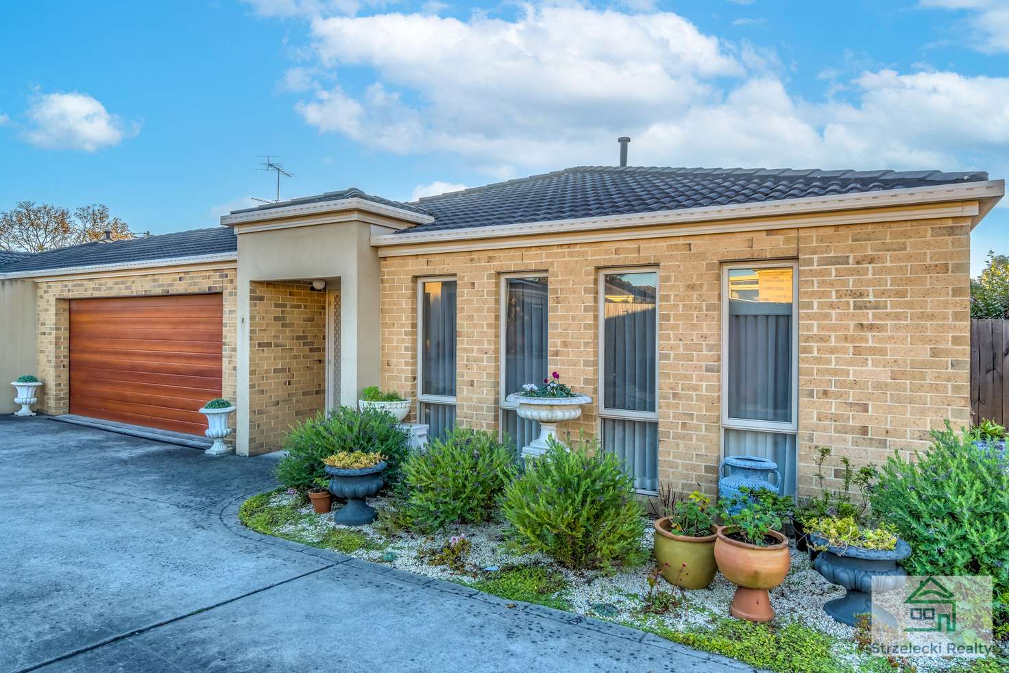 Main view of Homely unit listing, Unit 8/35 Monash Rd, Newborough VIC 3825