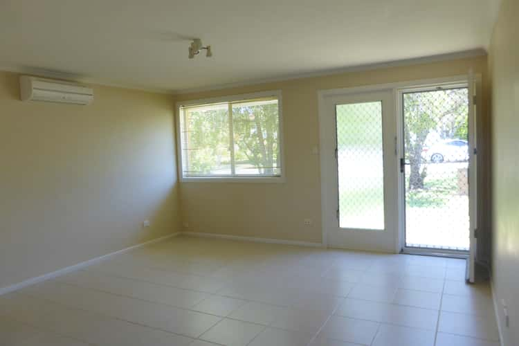 Third view of Homely unit listing, 2/33 Lucinda Street, Clontarf QLD 4019