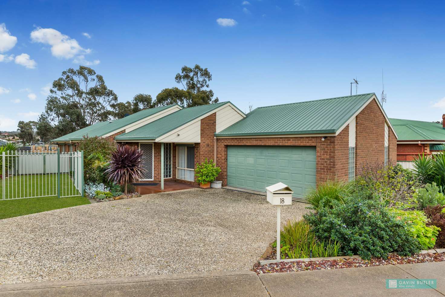 Main view of Homely house listing, 18 Collins St, Kangaroo Flat VIC 3555