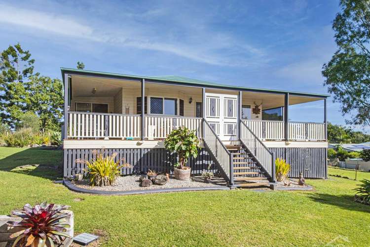 5 Bridge St, Tiaro QLD 4650