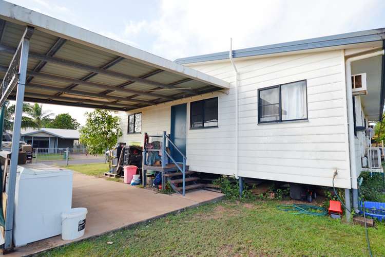 Fifth view of Homely semiDetached listing, 7 Christie Ave, Nanum QLD 4874