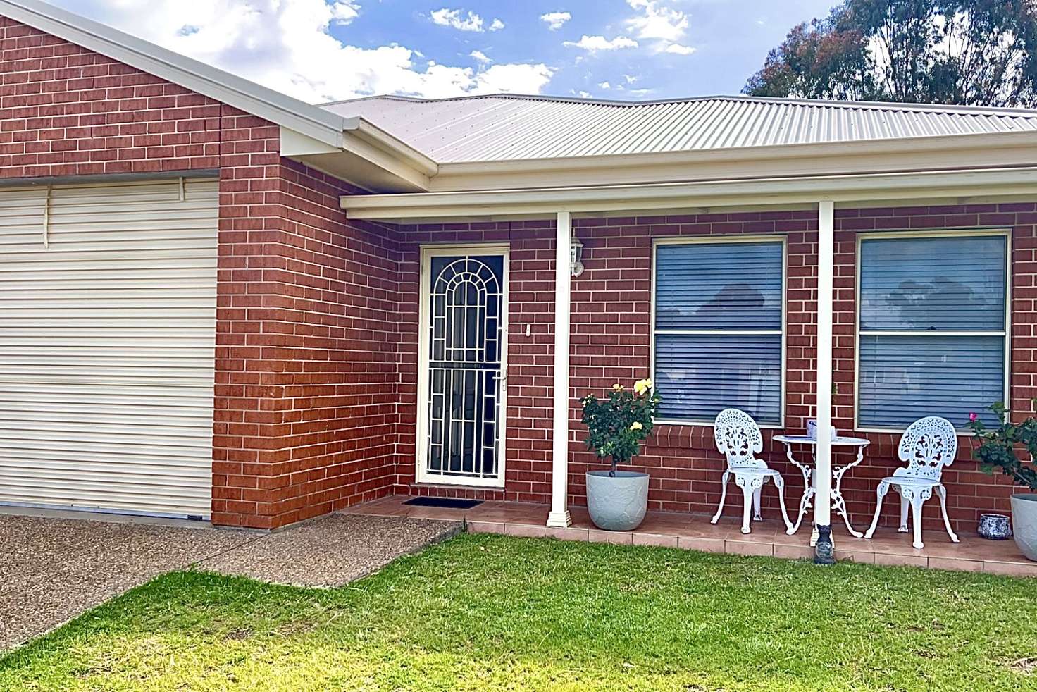 Main view of Homely unit listing, Unit 2/20 Hinton Dr, Gunnedah NSW 2380