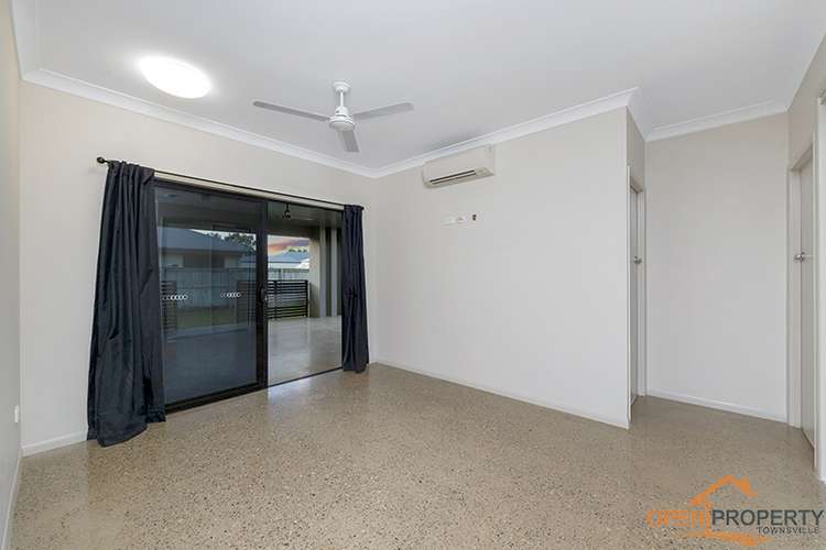 Seventh view of Homely house listing, 85 Sanctum Bvd, Mount Low QLD 4818