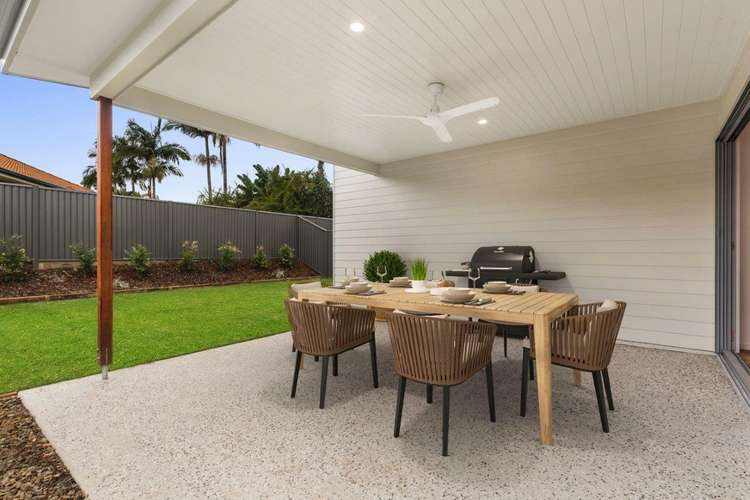 Second view of Homely semiDetached listing, 9 Myrtle Ct, Mooloolah Valley QLD 4553