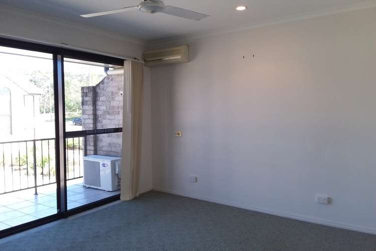 Fifth view of Homely townhouse listing, Unit 2/2 Hampton Dr, Tannum Sands QLD 4680