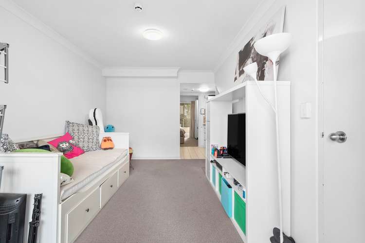 Fifth view of Homely apartment listing, Unit 24/23 Edmondstone St, South Brisbane QLD 4101