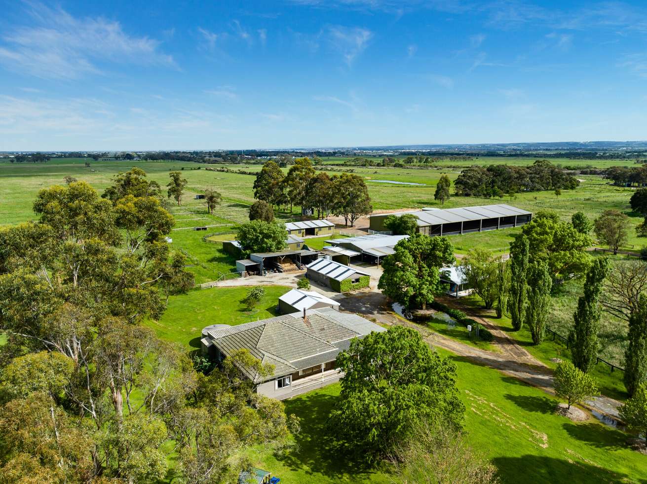 Main view of Homely acreageSemiRural listing, 385 Five Mile Rd, Pakenham South VIC 3810