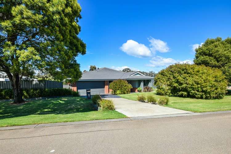 Main view of Homely house listing, 2 Jacaranda Dr, Paynesville VIC 3880