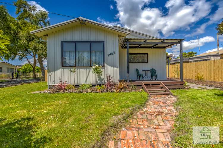 45 Western Ave, Newborough VIC 3825