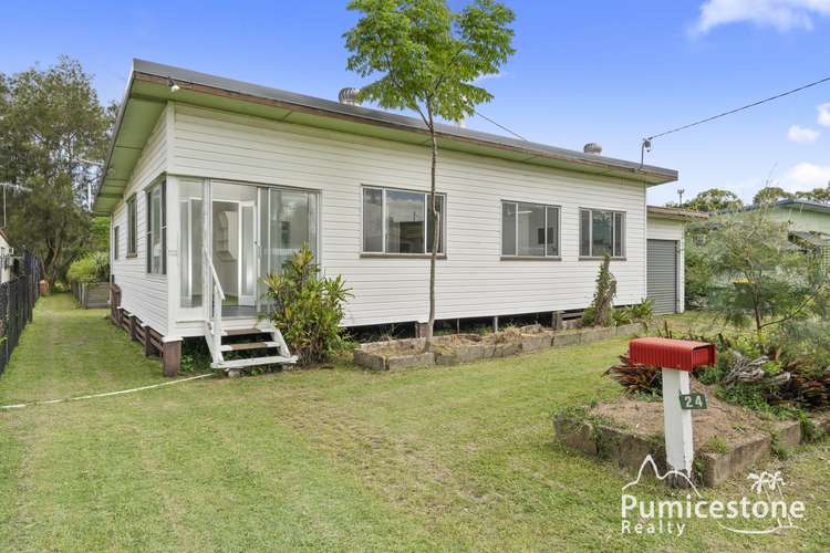 24 Third Ave, Toorbul QLD 4510