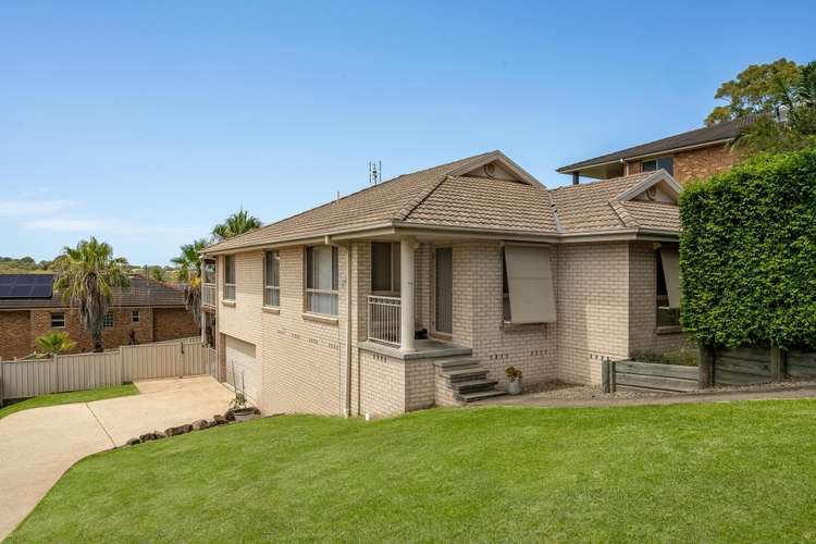 75 Crown St, Belmont NSW 2280