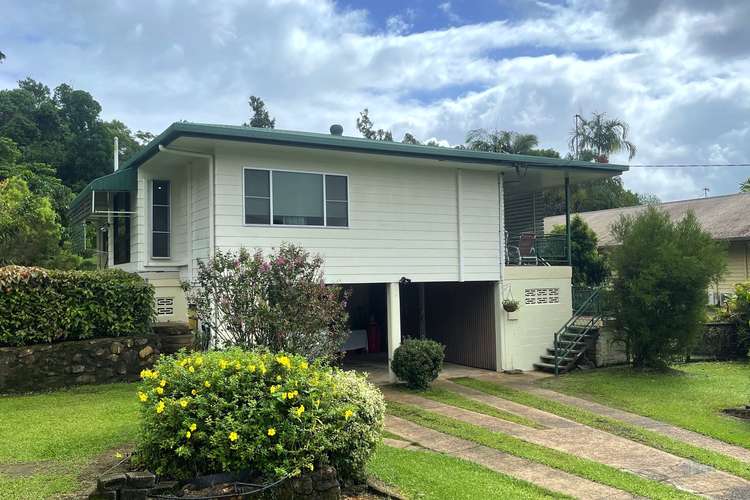 18 Bell St, Tully QLD 4854