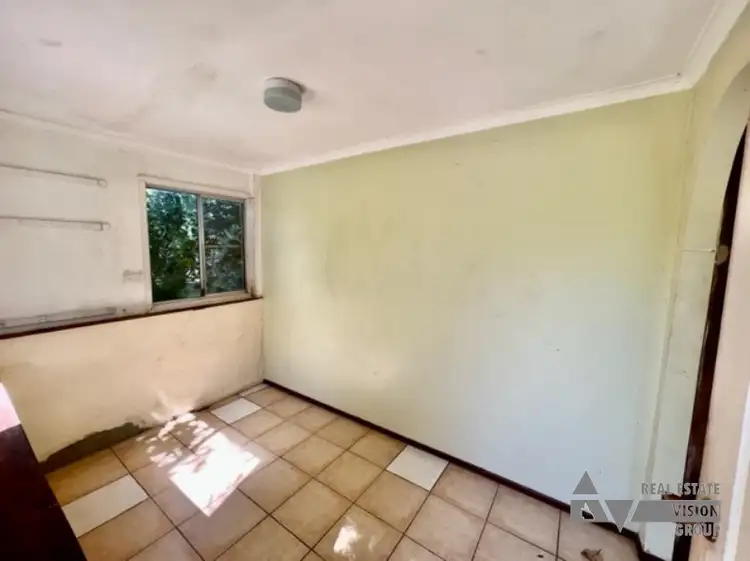 Fifth view of Homely house listing, 2 Glenlena Ave, Rubyvale QLD 4702
