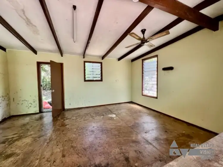 Seventh view of Homely house listing, 2 Glenlena Ave, Rubyvale QLD 4702