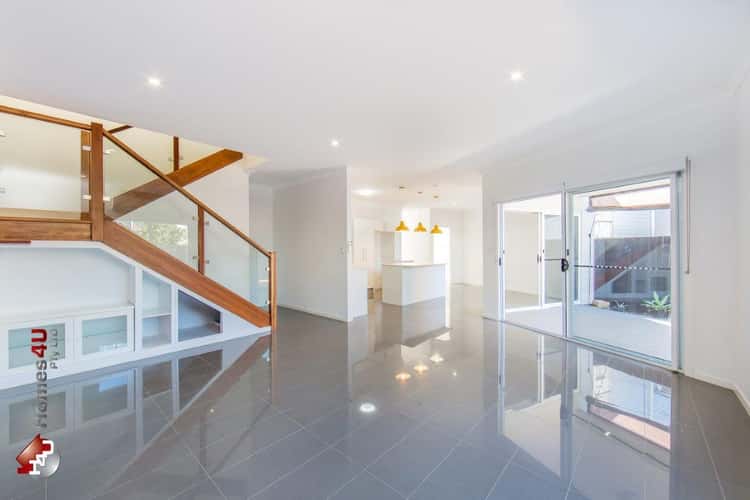 Second view of Homely unit listing, 5/10 Thompson Crescent, Clontarf QLD 4019