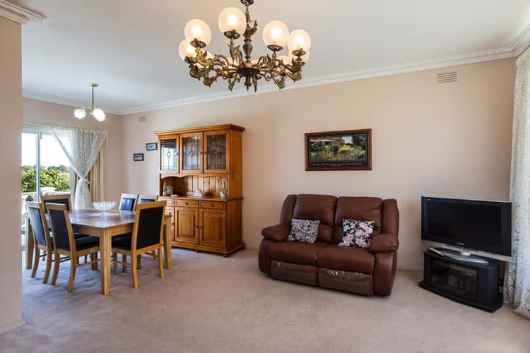 Fourth view of Homely house listing, 11 Laura Grove, Avondale Heights VIC 3034