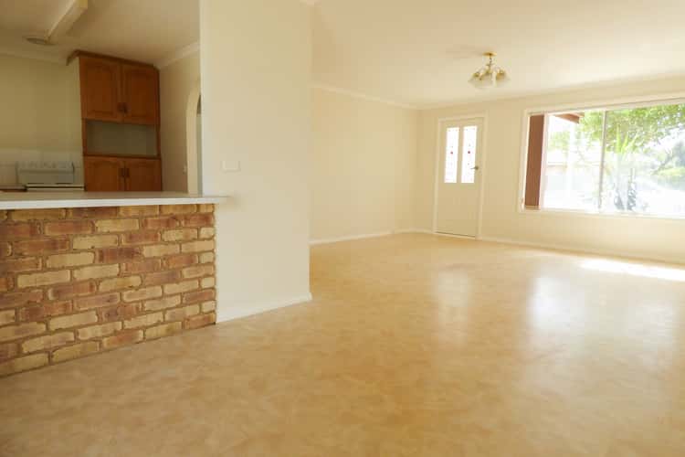 Third view of Homely townhouse listing, 4 Bourke Dr, Benalla VIC 3672