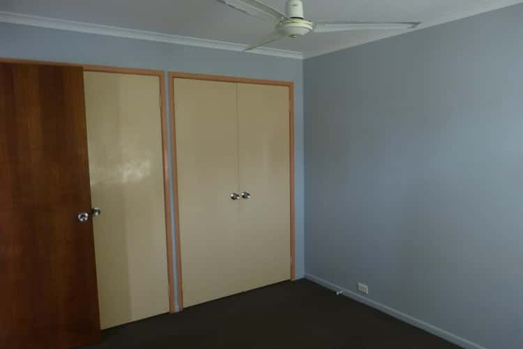 Fifth view of Homely unit listing, 2/47 Centenary Dr, Boyne Island QLD 4680