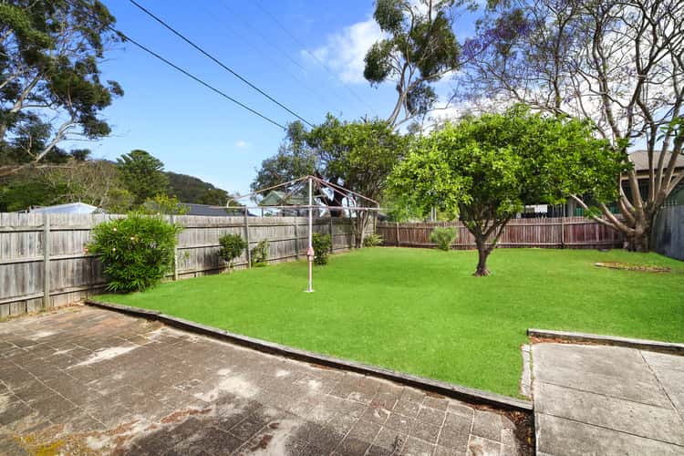 Fifth view of Homely house listing, 32 Warwick St, Blackwall NSW 2256