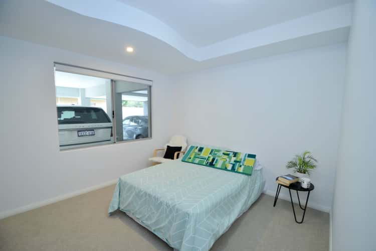 Fifth view of Homely unit listing, 2/3 Morago Crescent, Cloverdale WA 6105
