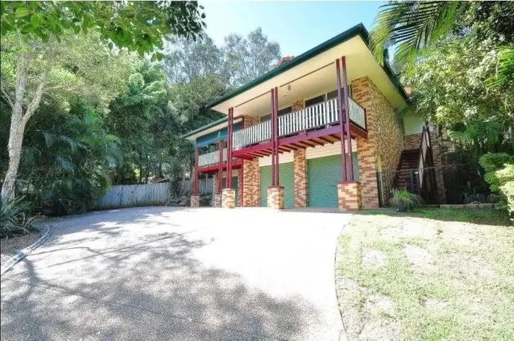 7 Kingia Ct
