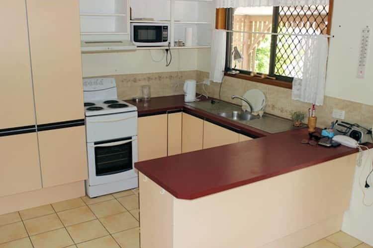 Third view of Homely house listing, 8 Ruby St, Aldershot QLD 4650