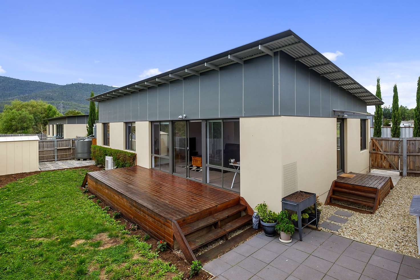 Main view of Homely unit listing, 2/90 Main St, Huonville TAS 7109