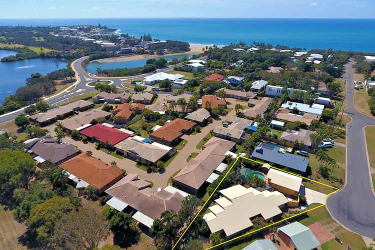Fourth view of Homely house listing, 4 Redman Ct, Bargara QLD 4670