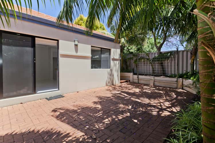 Seventh view of Homely villa listing, 2/3 Kitchener Road, Melville WA 6156