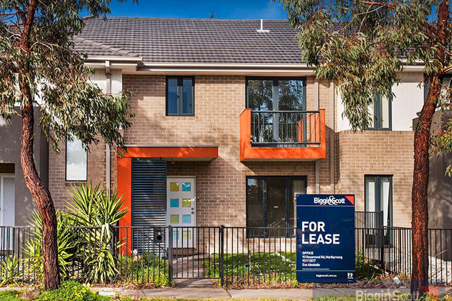 Main view of Homely townhouse listing, 6 Lightwood Way, Maidstone VIC 3012