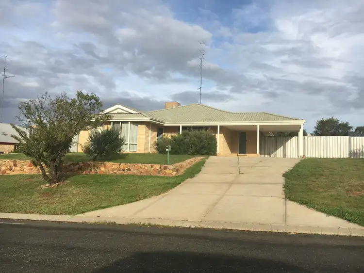 112 Throssell Street
