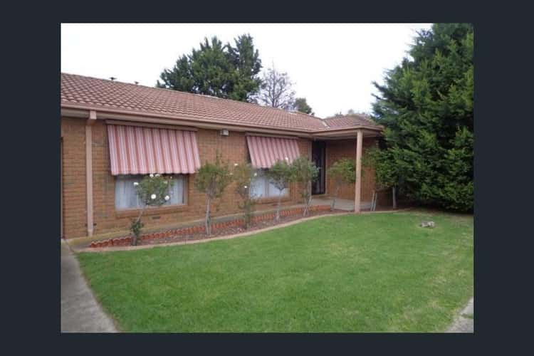 Main view of Homely unit listing, 11/4 Blueberry Cl, Cranbourne North VIC 3977