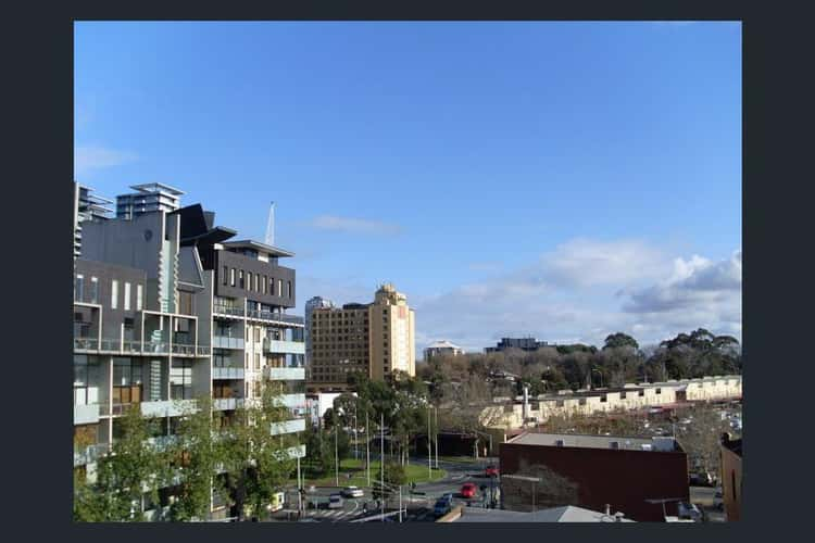 Main view of Homely apartment listing, 520/118 Franklin St, Melbourne VIC 3000