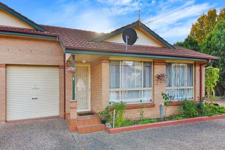 Main view of Homely house listing, 3/5 Railway Street, Old Guildford NSW 2161