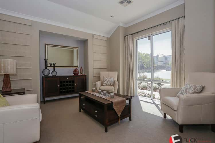 Second view of Homely house listing, 5 Nankeen Circle, Tapping WA 6065