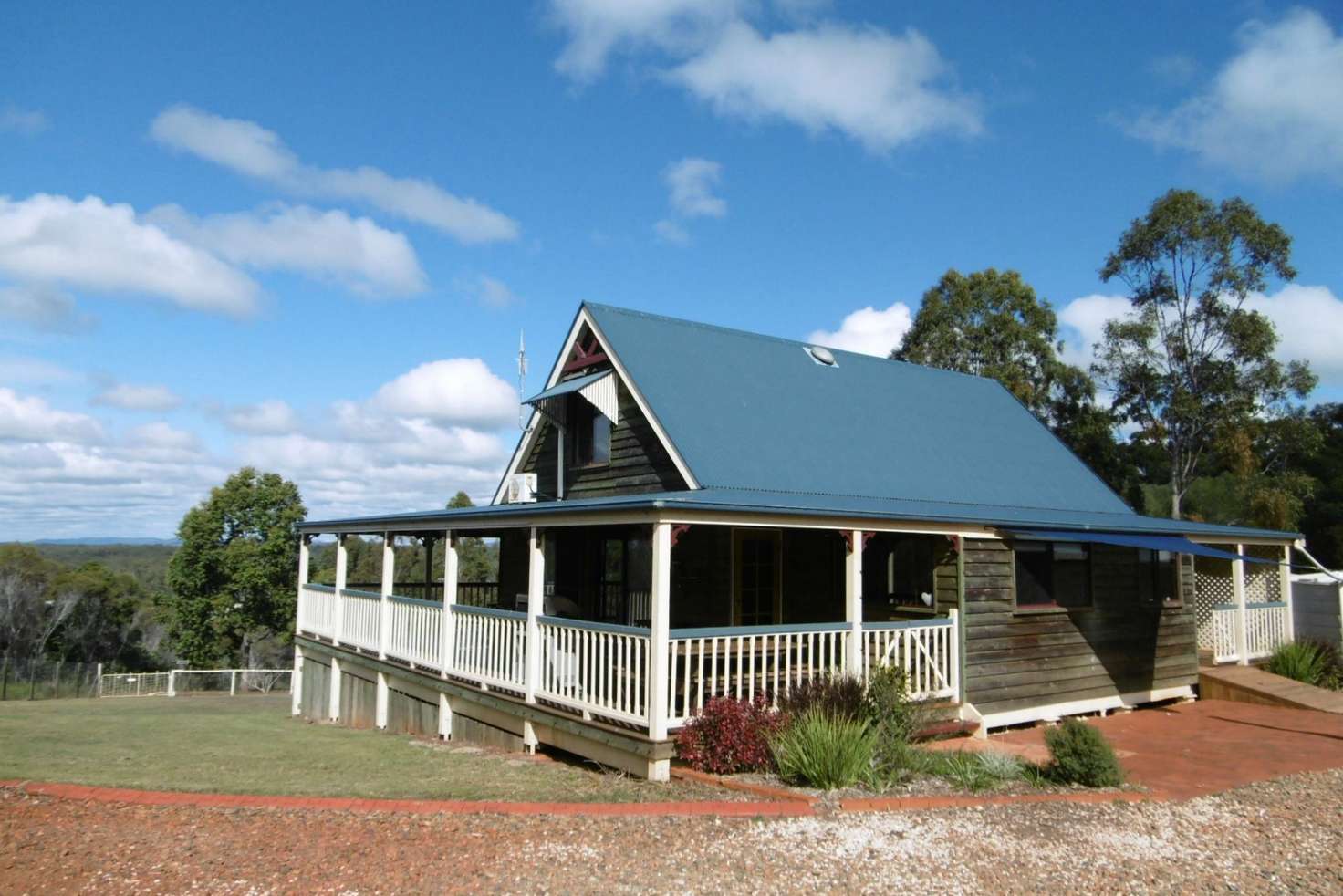 Main view of Homely house listing, 32 Lakeview Drive, Apple Tree Creek QLD 4660
