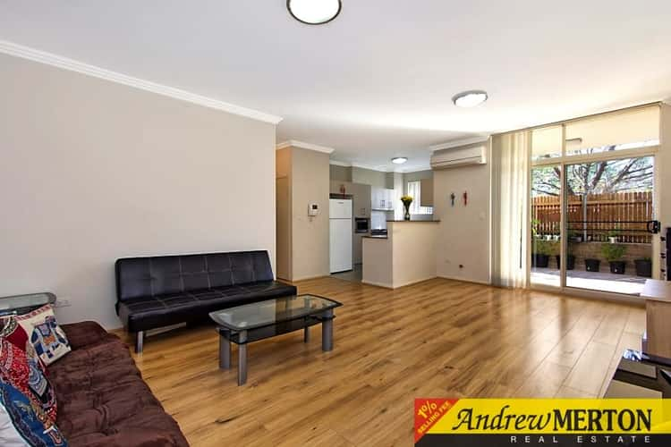 Main view of Homely unit listing, 1/2-4 Fifth Ave, Blacktown NSW 2148