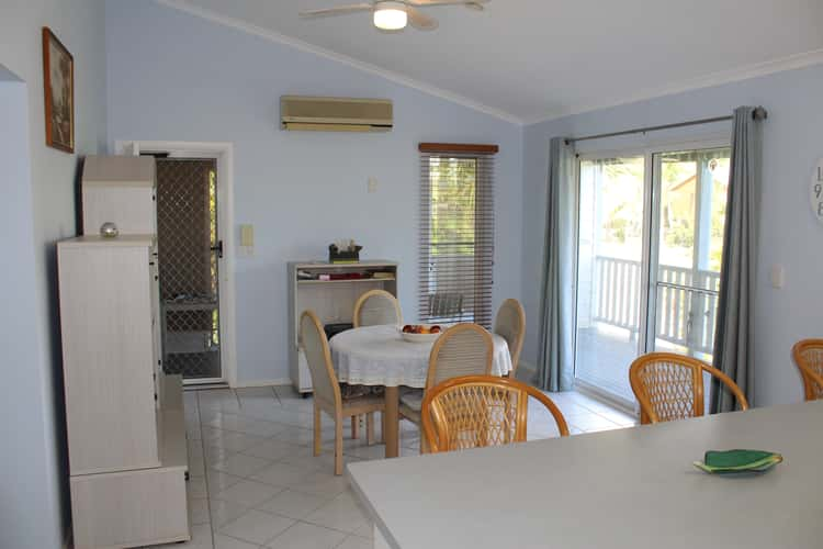 Second view of Homely house listing, 4 Bond Ct, Horseshoe Bay QLD 4819