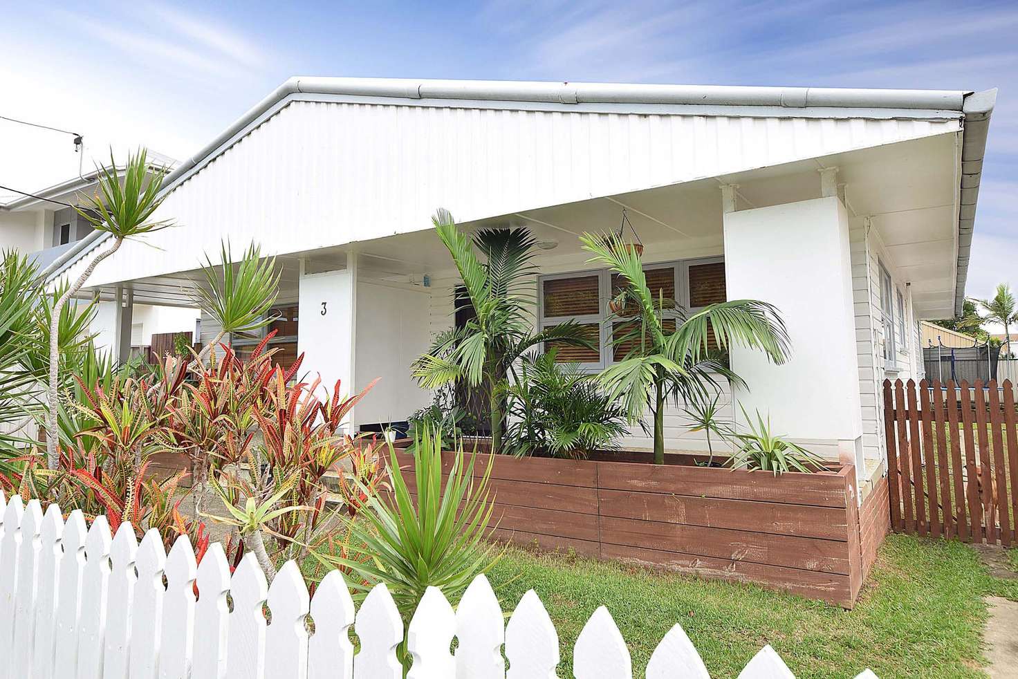 Main view of Homely semiDetached listing, 1/3 Ferny Fairway, Burleigh Heads QLD 4220
