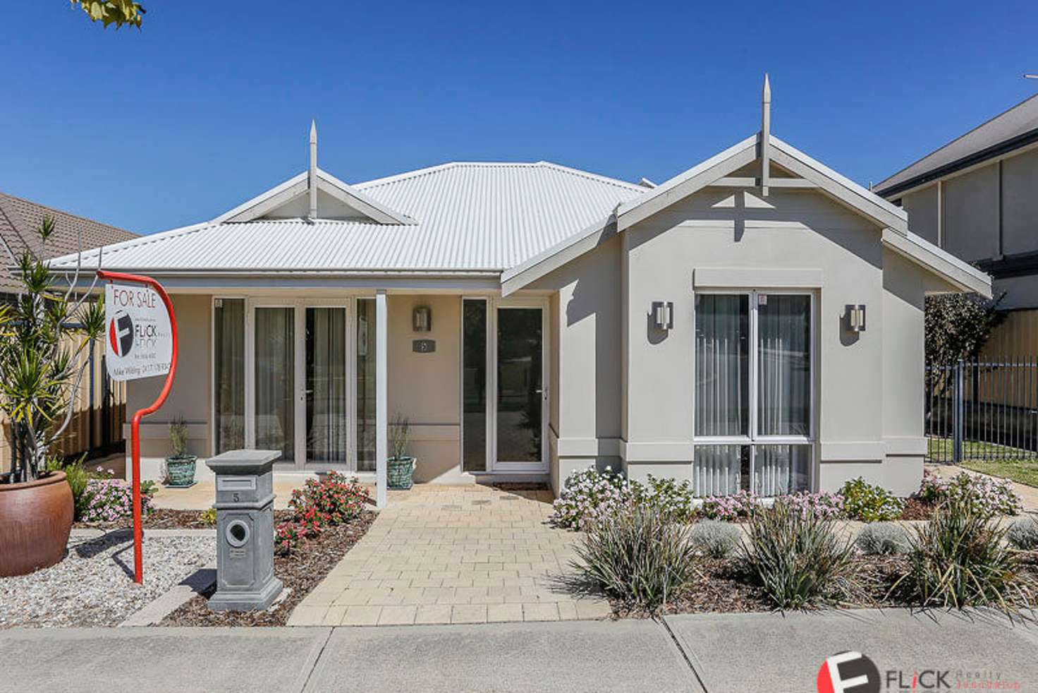 Main view of Homely house listing, 5 Nankeen Circle, Tapping WA 6065