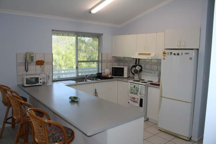 Fourth view of Homely house listing, 4 Bond Ct, Horseshoe Bay QLD 4819