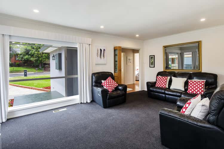 Fourth view of Homely house listing, 9 Brentwood Drive, Avondale Heights VIC 3034