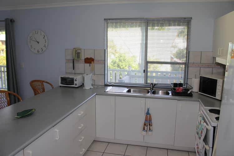 Fifth view of Homely house listing, 4 Bond Ct, Horseshoe Bay QLD 4819